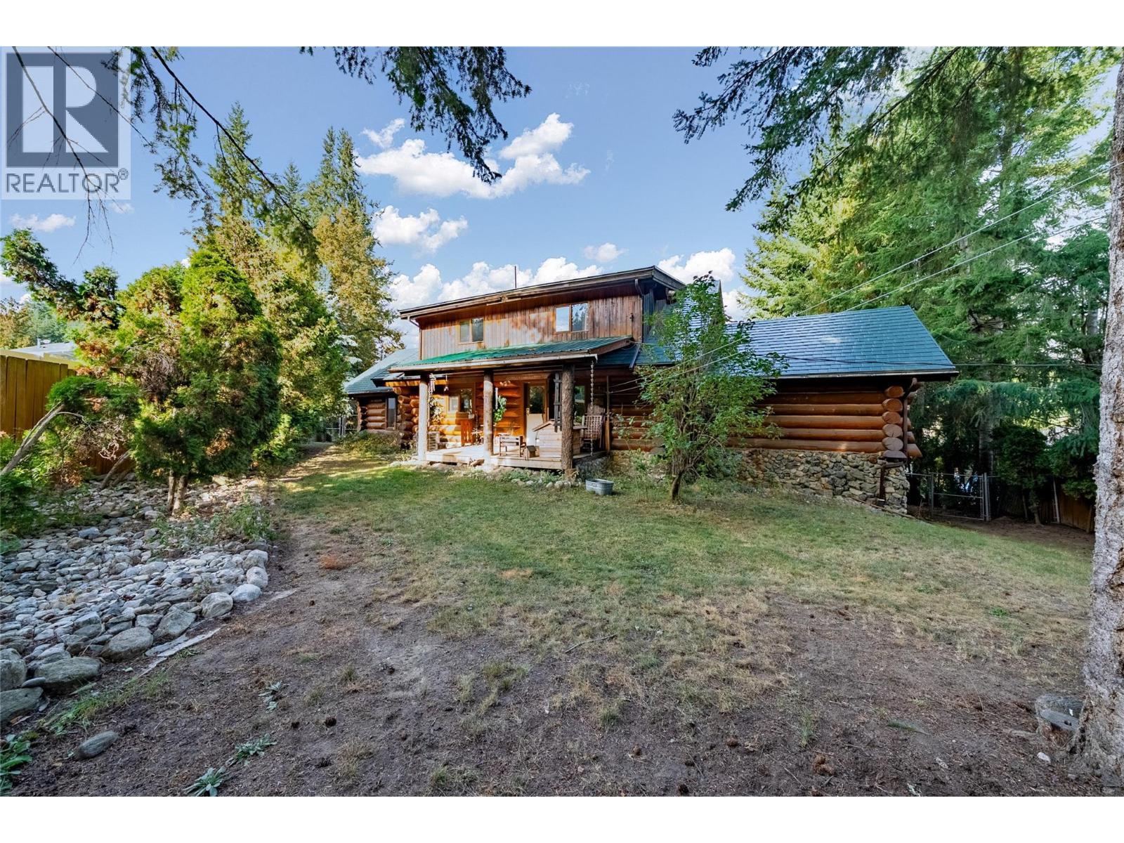 2462 Leisure Road, Blind Bay, BC - Outdoor With Deck Patio Veranda