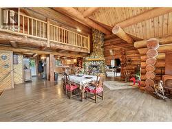 Reverse great room -