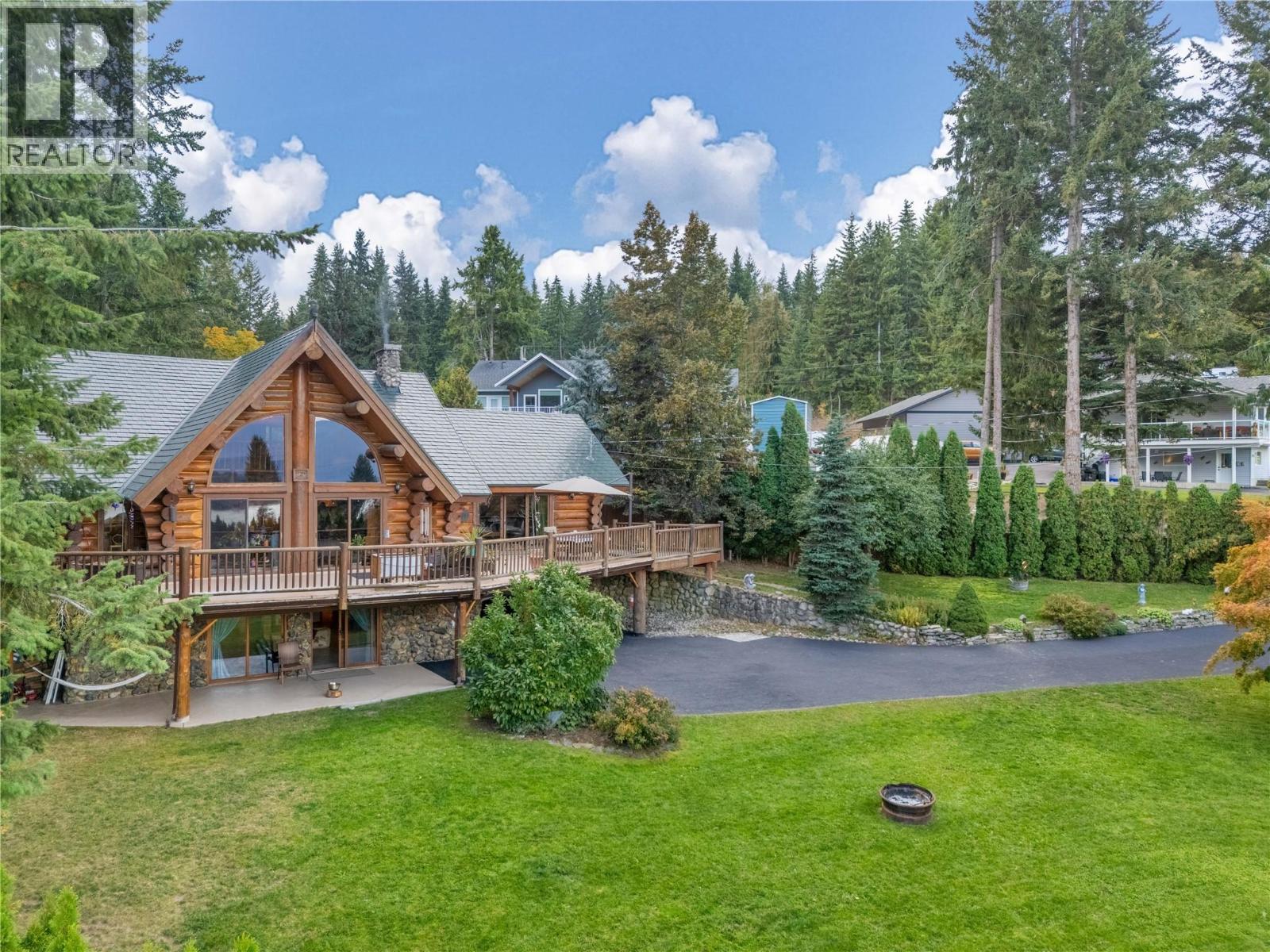 2462 Leisure Road, Blind Bay, BC - Outdoor With Deck Patio Veranda
