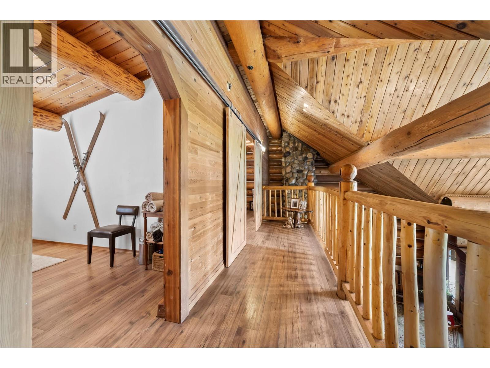 Balcony on loft - 2462 Leisure Road, Blind Bay, BC - Indoor Photo Showing Other Room