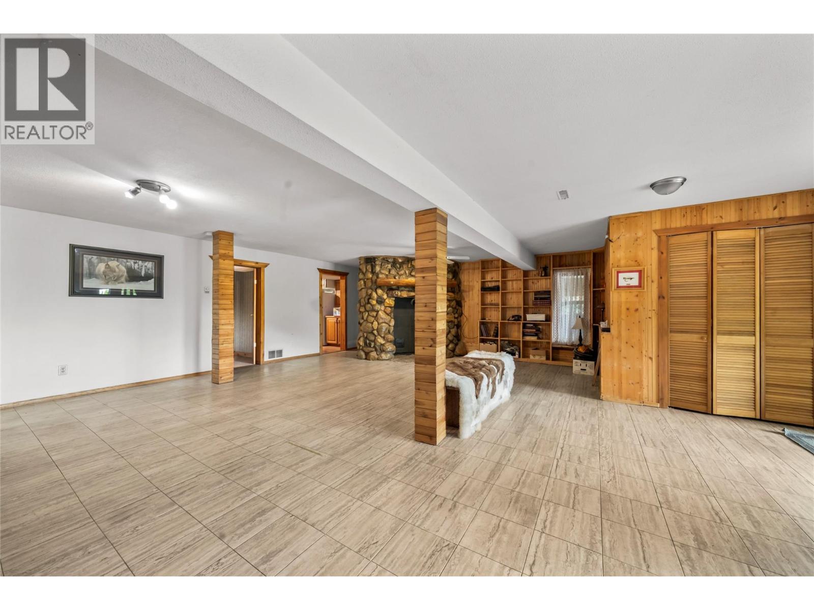 Basement family room - 2462 Leisure Road, Blind Bay, BC - Indoor Photo Showing Other Room