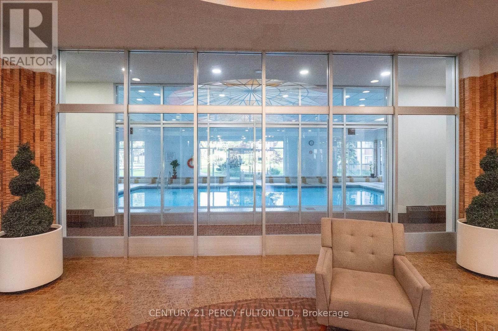 301 - 25 Silver Springs Boulevard, Toronto, ON - Indoor Photo Showing Other Room