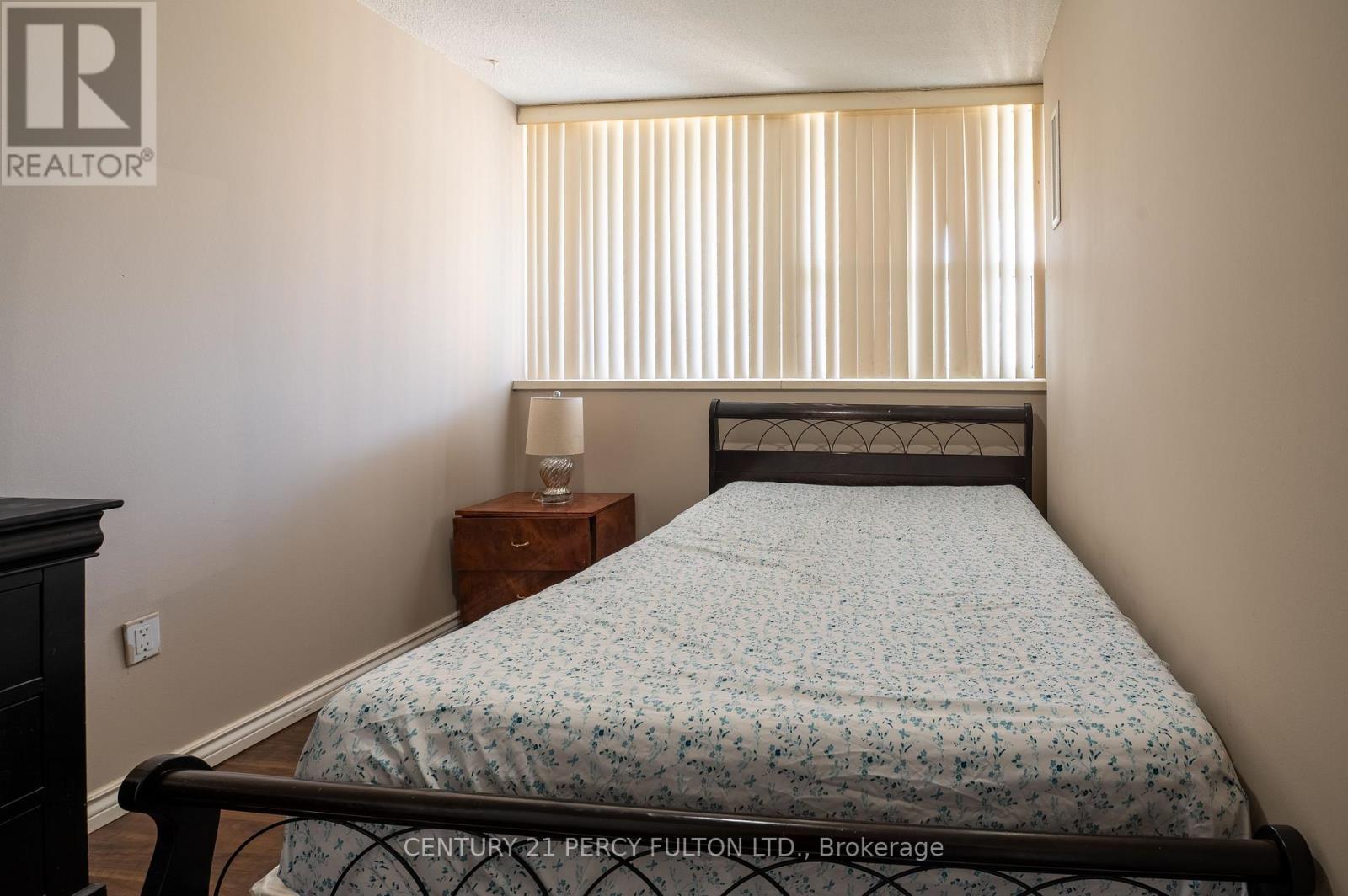 301 - 25 Silver Springs Boulevard, Toronto, ON - Indoor Photo Showing Bedroom