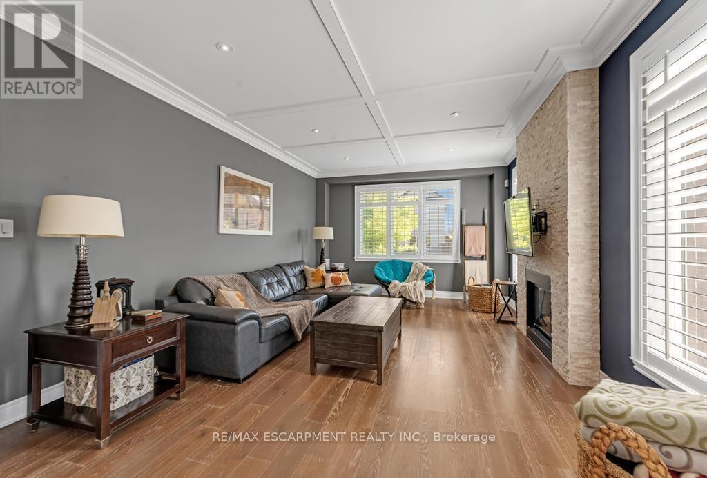 236 Mother'S Street, Hamilton, ON - Indoor Photo Showing Living Room With Fireplace