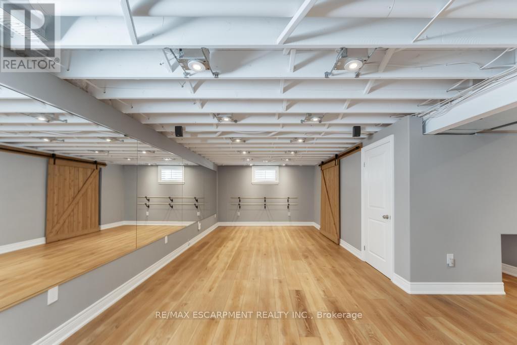 236 Mother'S Street, Hamilton, ON - Indoor