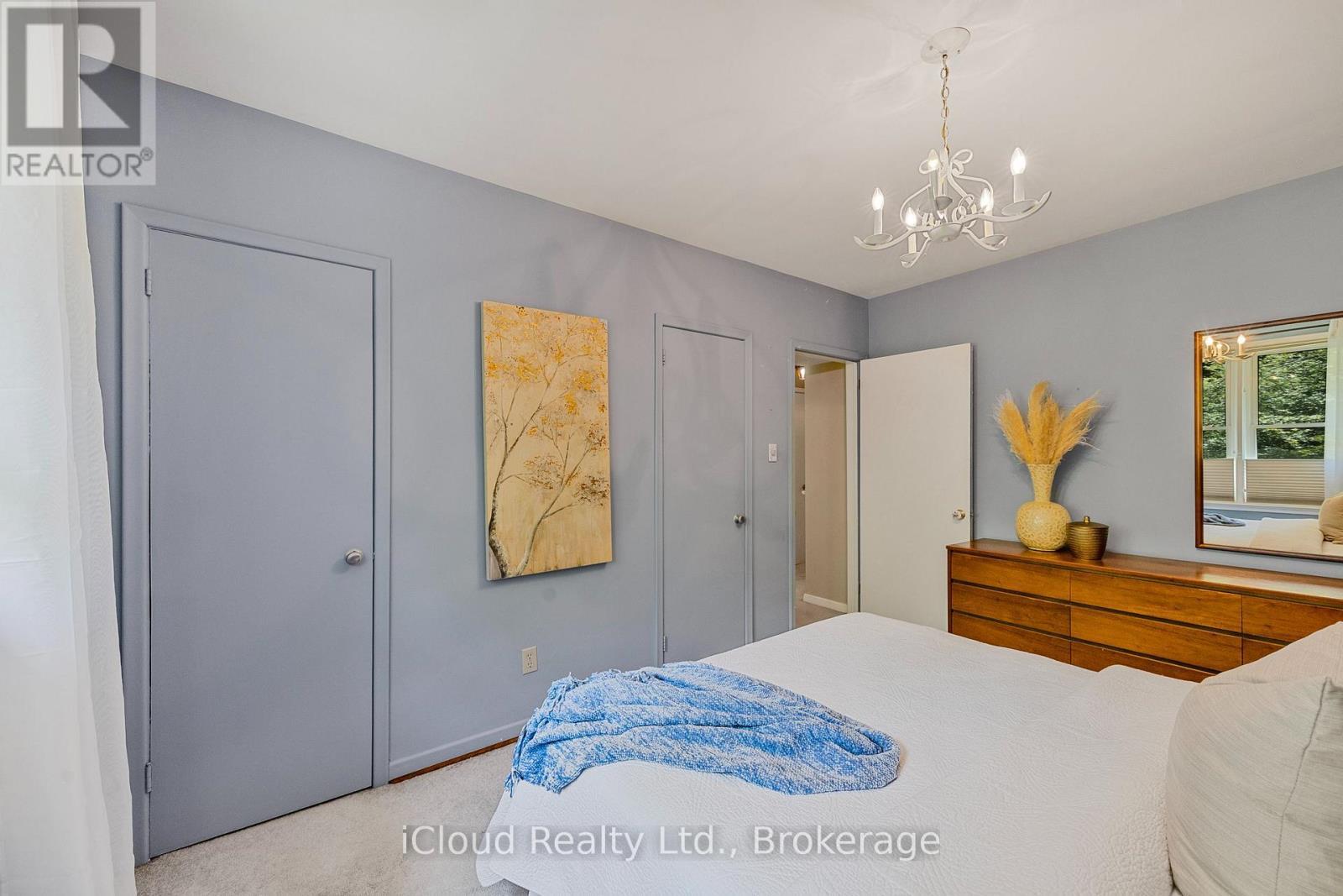 192 Beechgrove Drive, Toronto, ON - Indoor Photo Showing Other Room