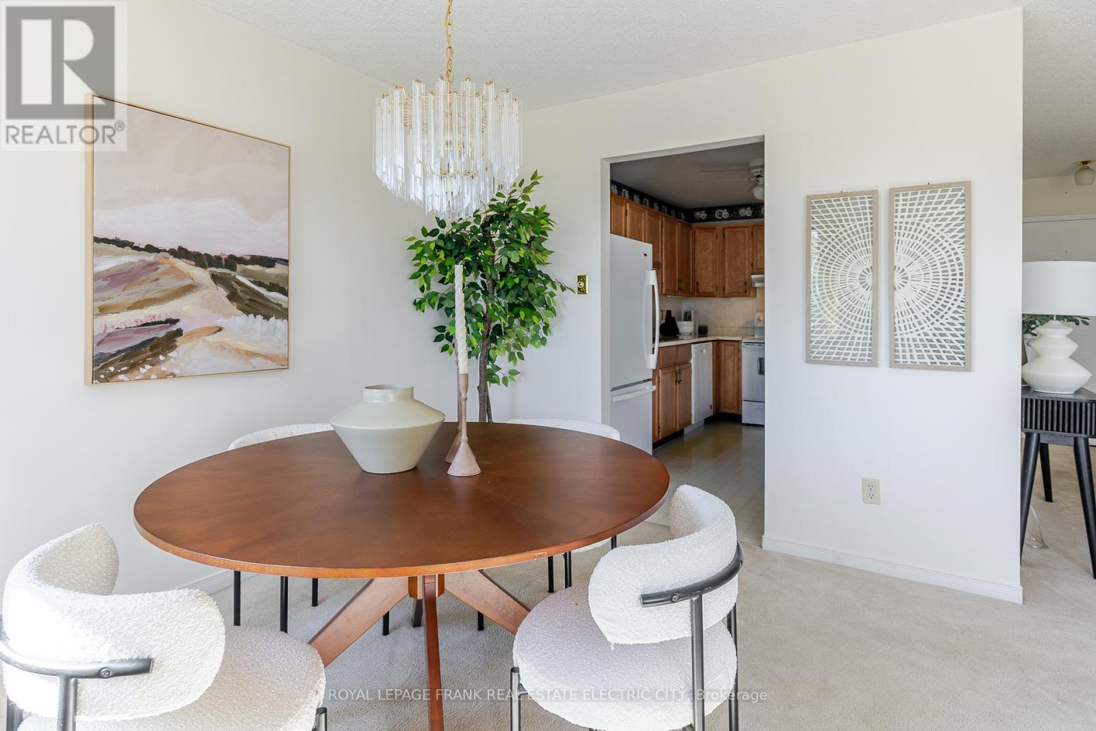 30 - 36 Champlain Crescent, Peterborough (Northcrest Ward 5), ON - Indoor Photo Showing Dining Room