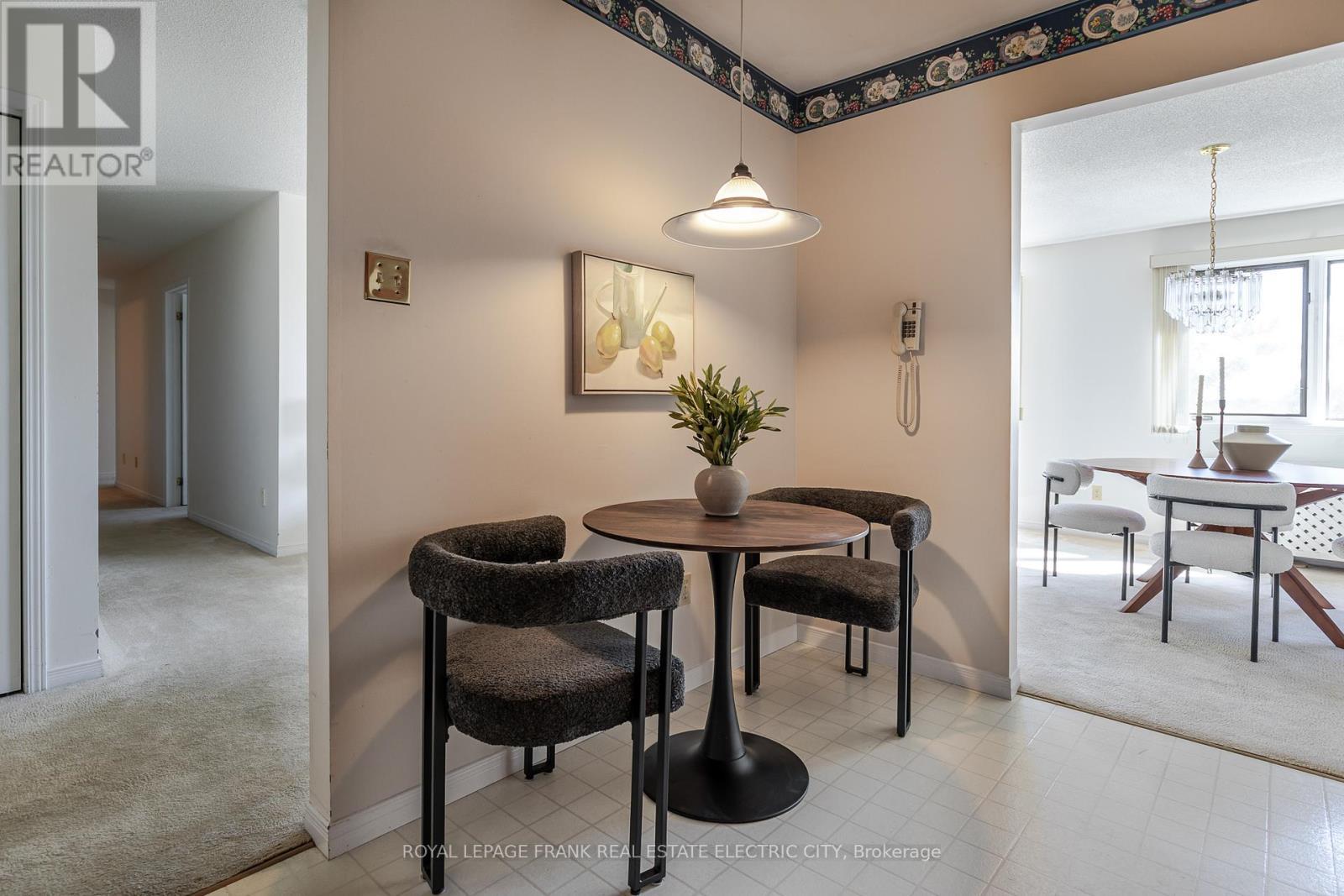 30 - 36 Champlain Crescent, Peterborough (Northcrest Ward 5), ON - Indoor Photo Showing Dining Room