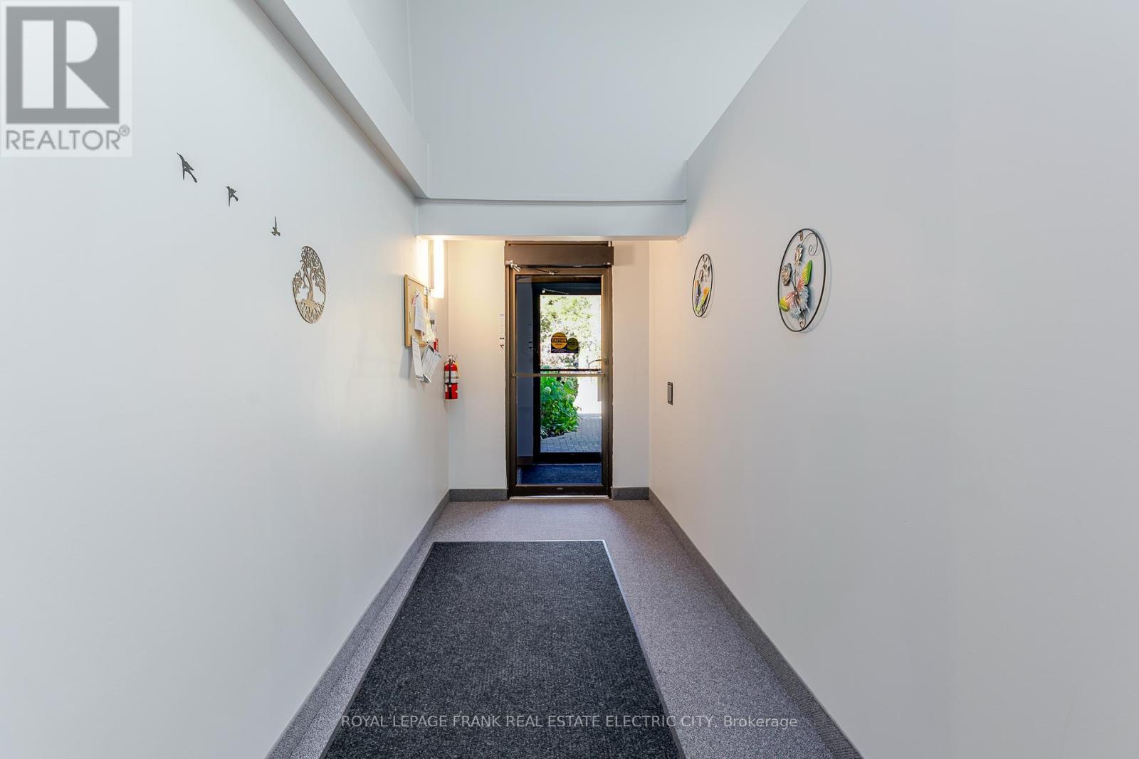 30 - 36 Champlain Crescent, Peterborough (Northcrest Ward 5), ON - Indoor Photo Showing Other Room