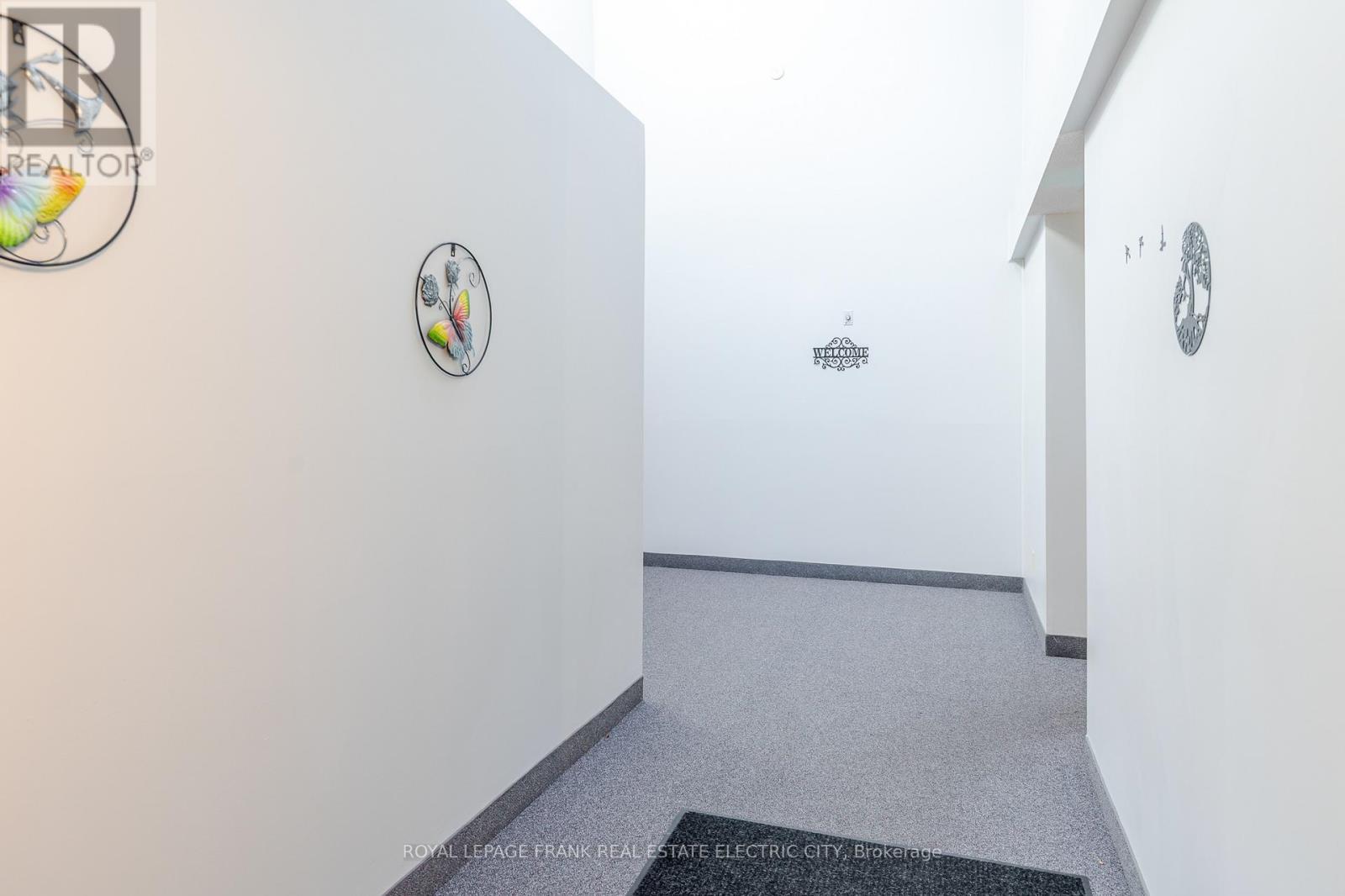 30 - 36 Champlain Crescent, Peterborough (Northcrest Ward 5), ON - Indoor Photo Showing Other Room