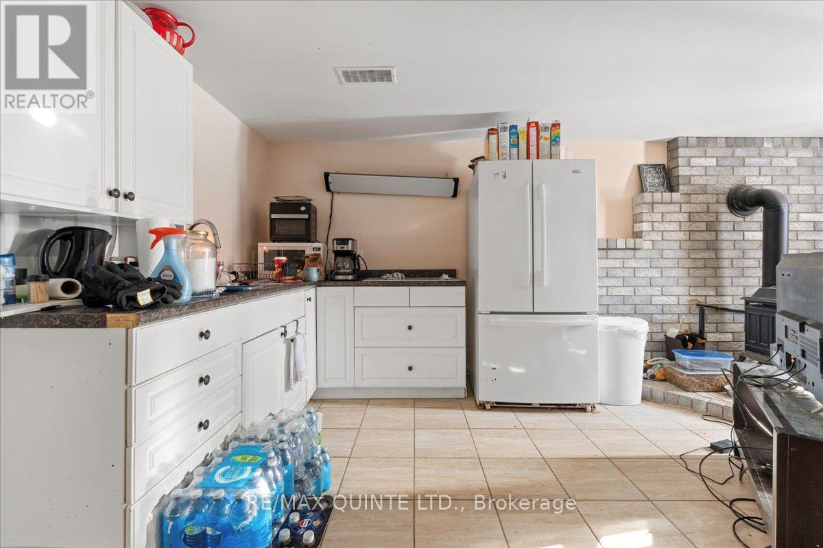 13 Colborne Street, Centre Hastings, ON - Indoor Photo Showing Kitchen