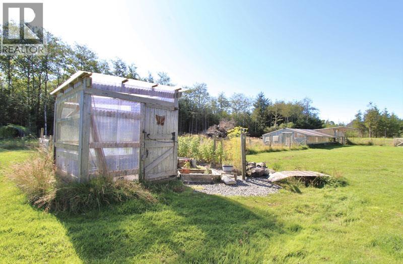 31790 16 Highway, Daajing Giids City, BC - Outdoor