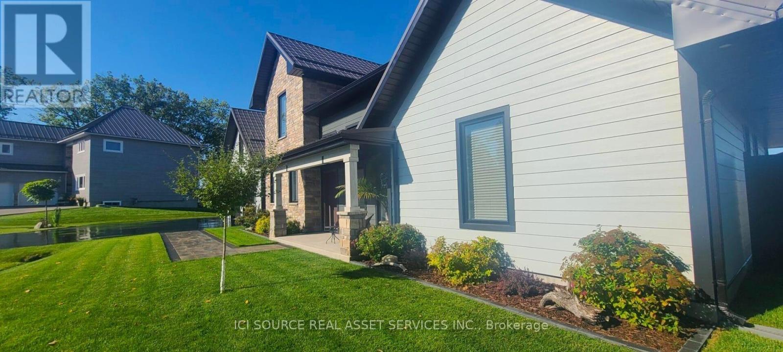 18 Swan Lane, Tay, ON - Outdoor With Exterior