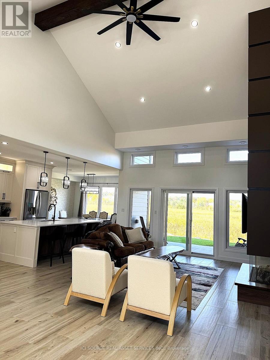 18 Swan Lane, Tay, ON - Indoor