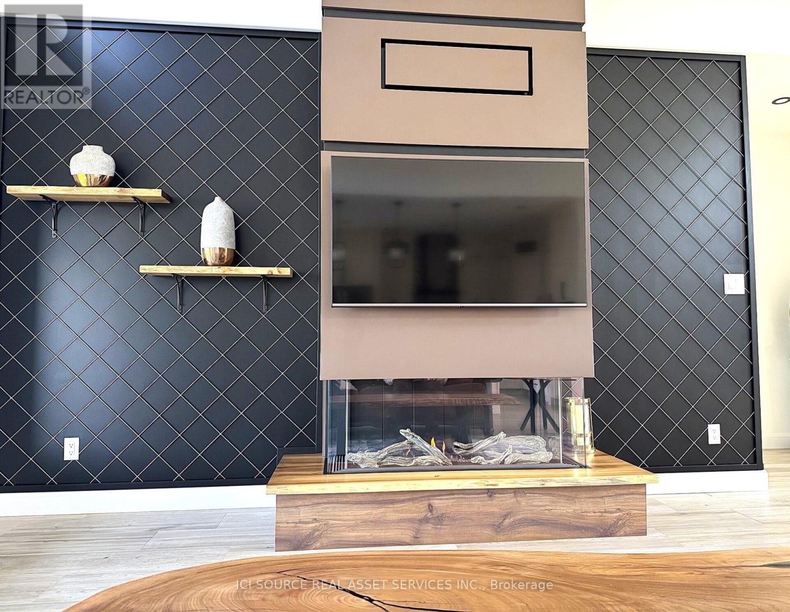 18 Swan Lane, Tay, ON -