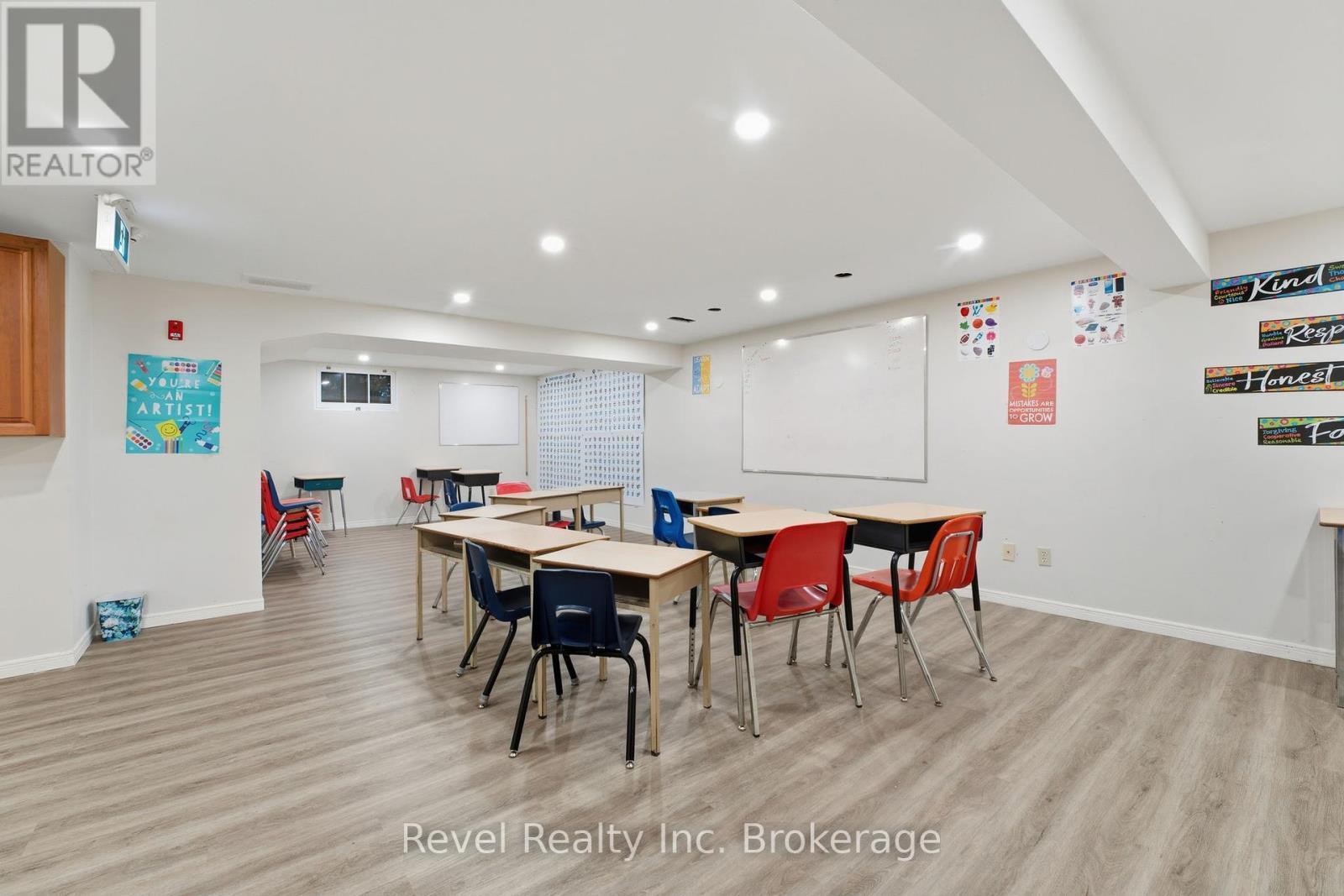 87 Blandford Street, East Zorra-Tavistock (Innerkip), ON