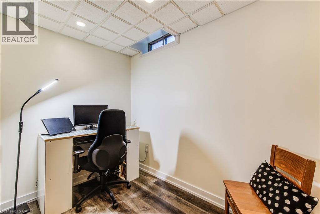 98 Rolling Meadows Drive, Kitchener, ON - Indoor Photo Showing Office