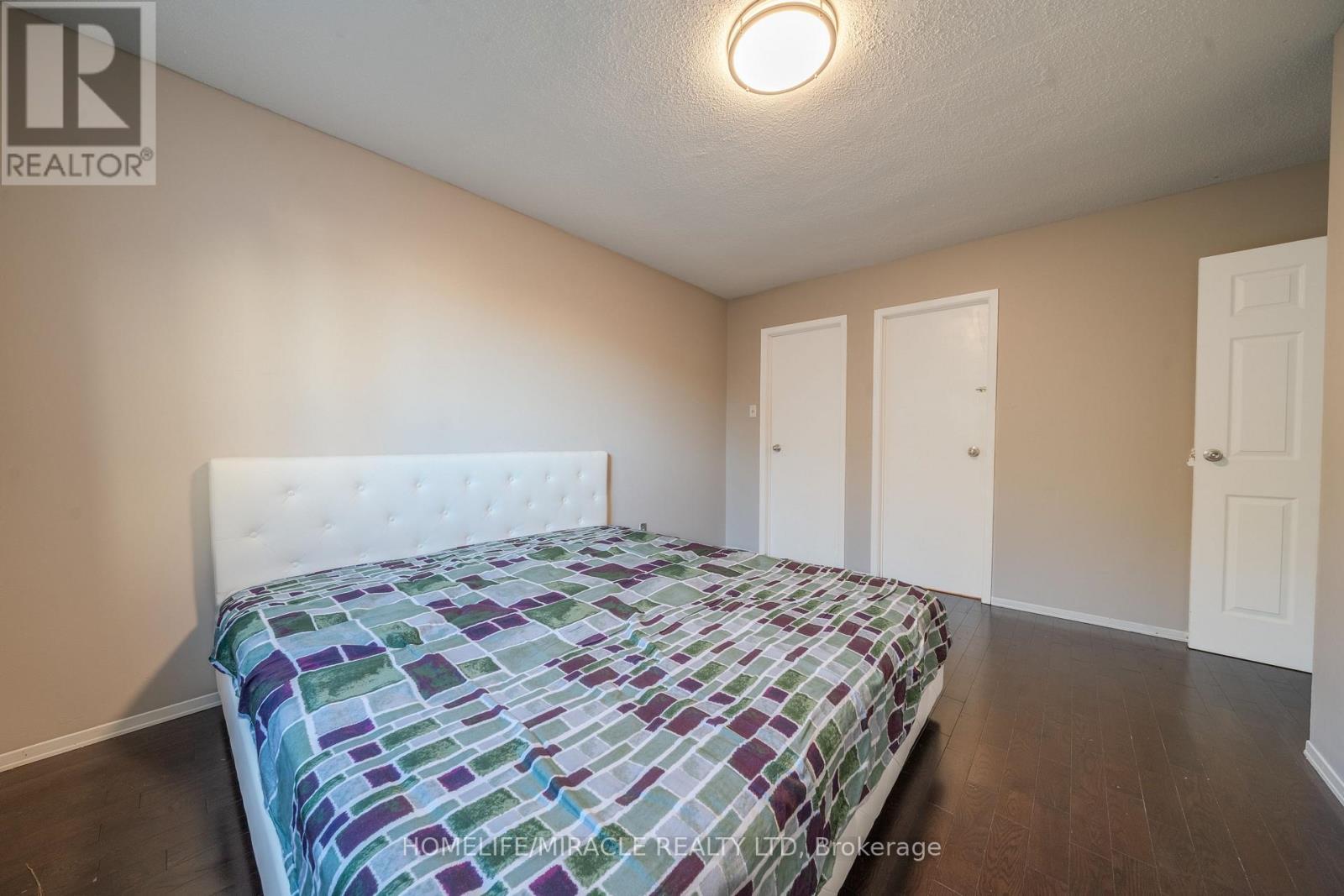 613 Galloway Crescent, Mississauga, ON - Indoor Photo Showing Bedroom