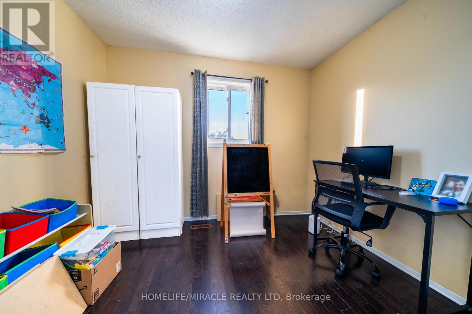 613 Galloway Crescent, Mississauga, ON - Indoor Photo Showing Office