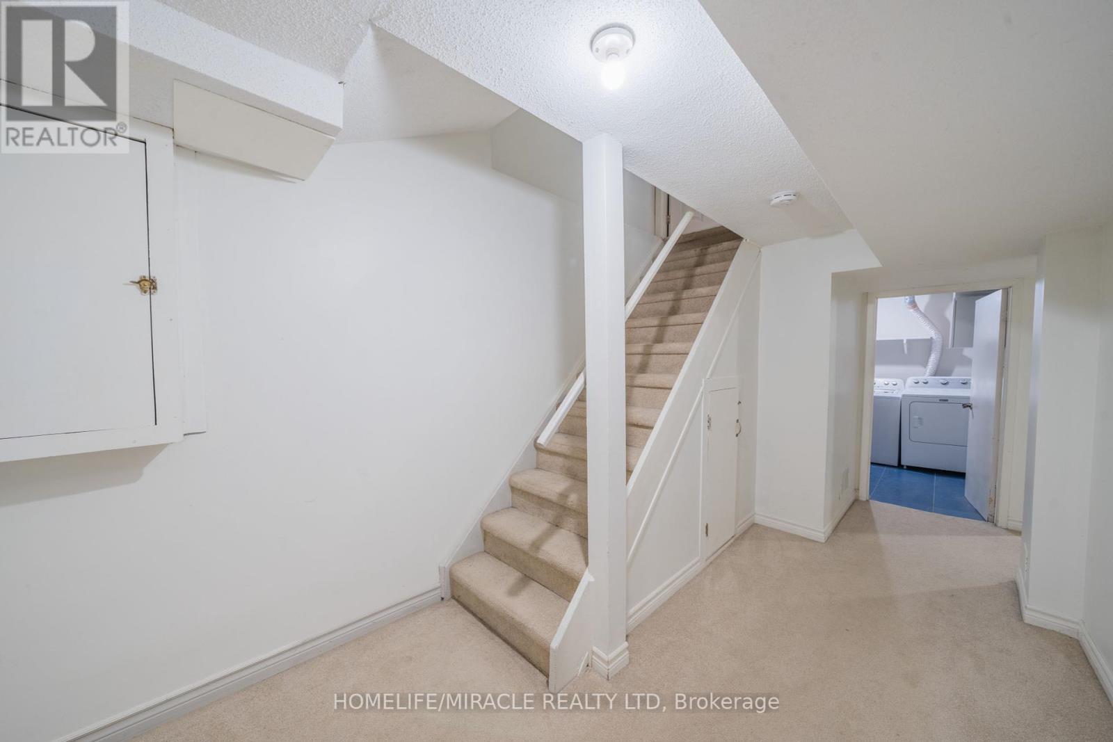 613 Galloway Crescent, Mississauga, ON - Indoor Photo Showing Other Room