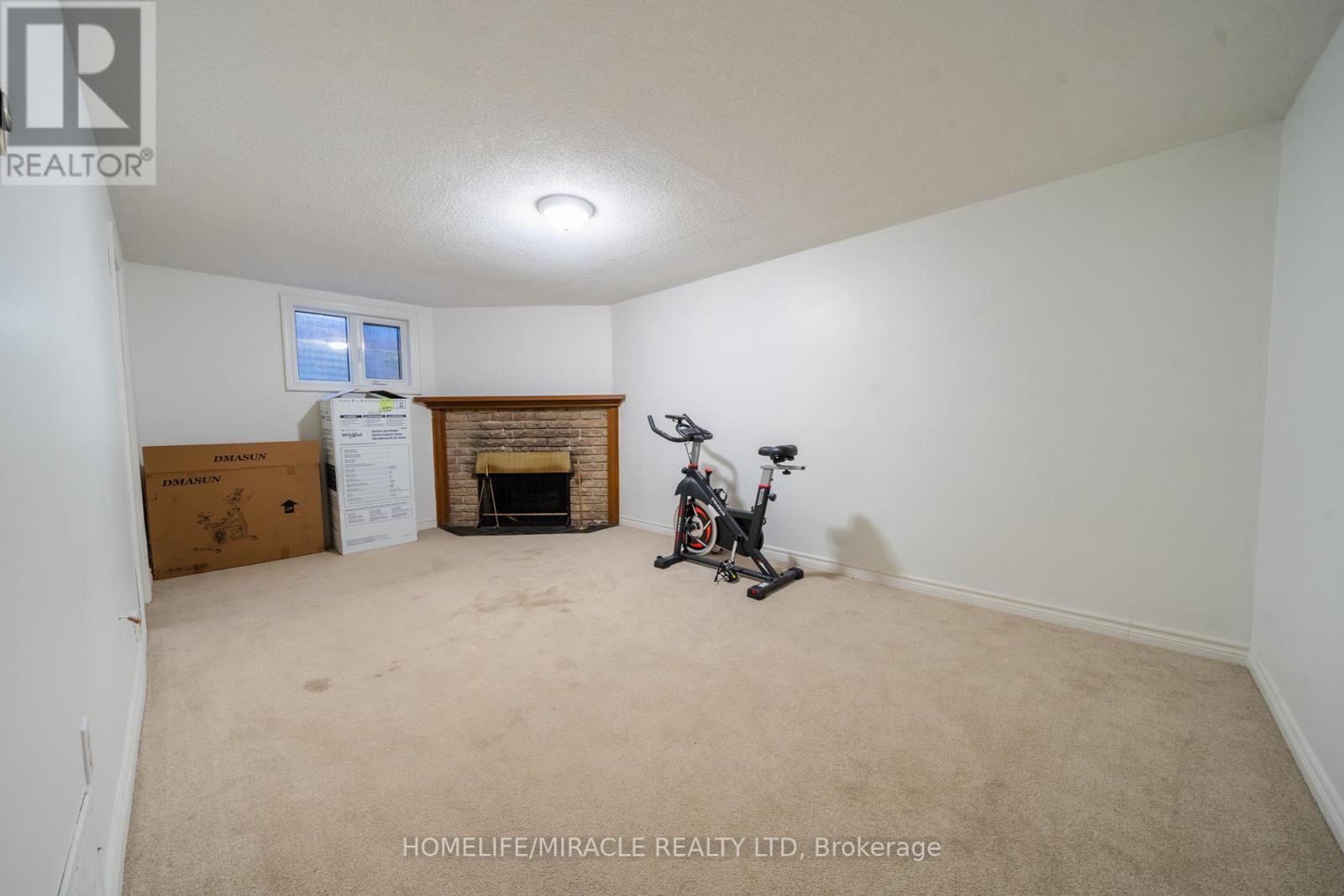 613 Galloway Crescent, Mississauga, ON - Indoor