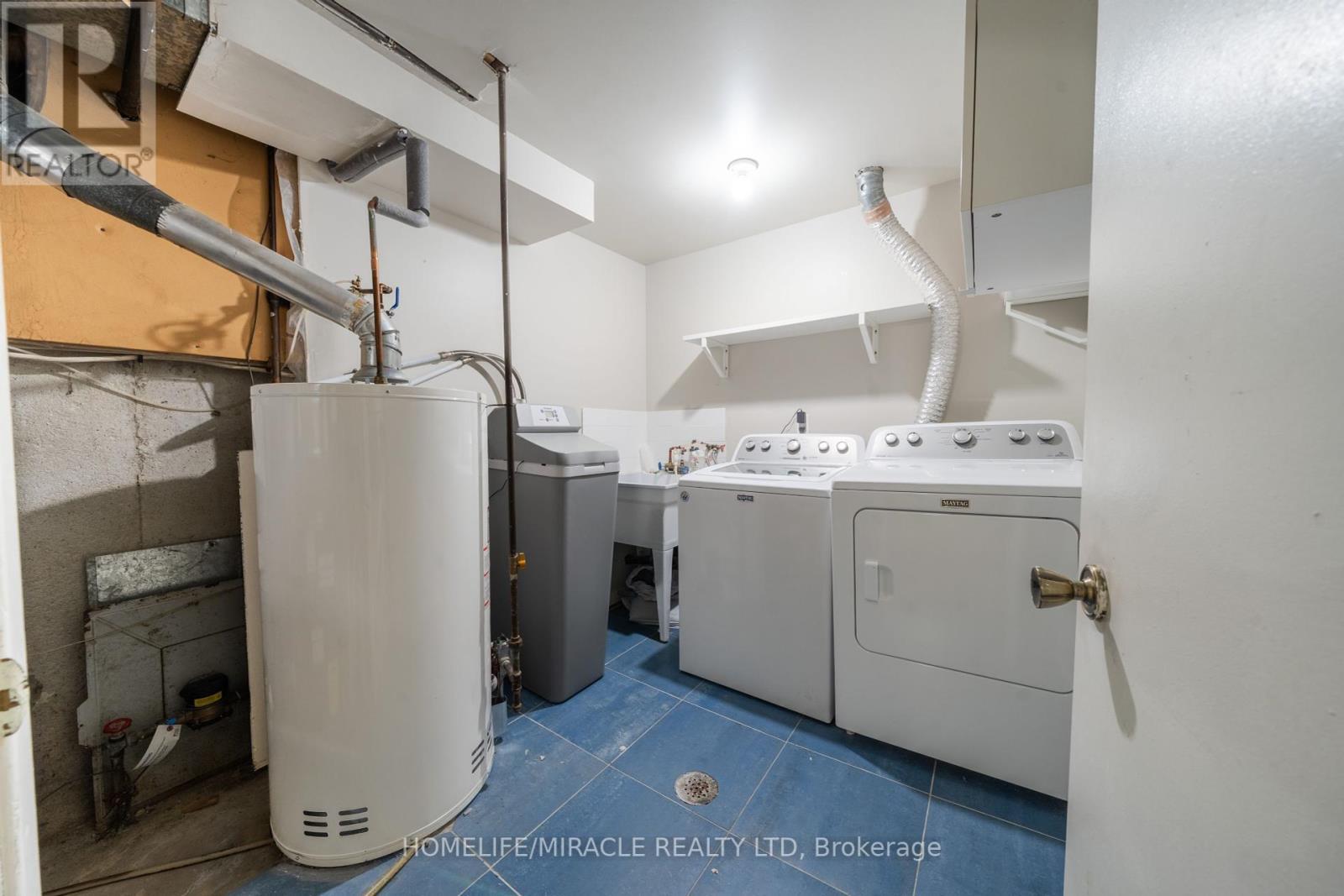 613 Galloway Crescent, Mississauga, ON - Indoor Photo Showing Laundry Room