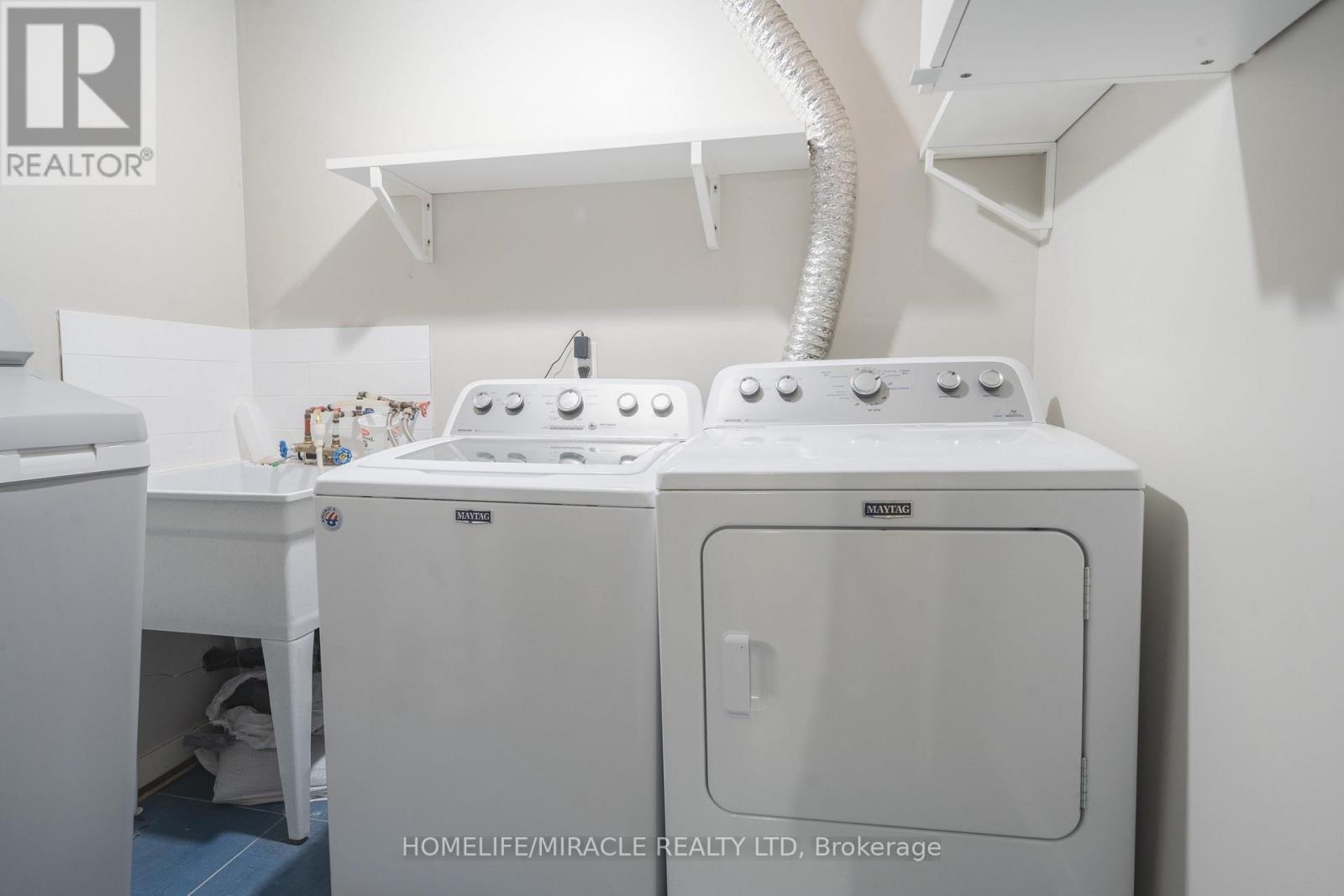 613 Galloway Crescent, Mississauga, ON - Indoor Photo Showing Laundry Room