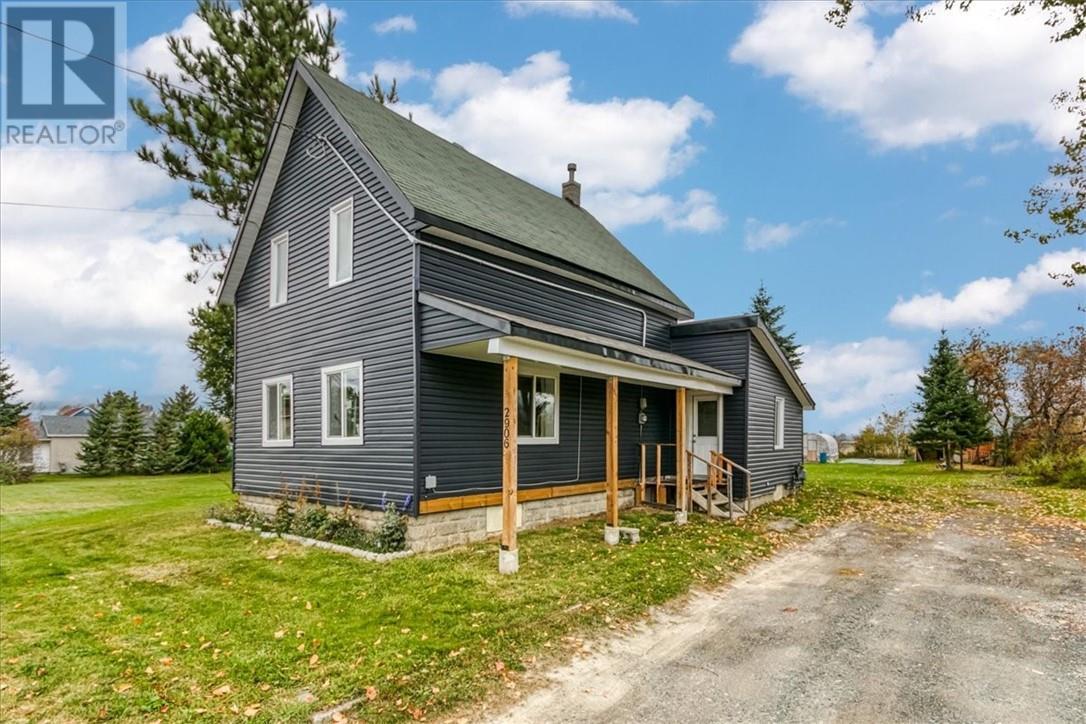 2906 Main Street, Blezard Valley, ON - Outdoor