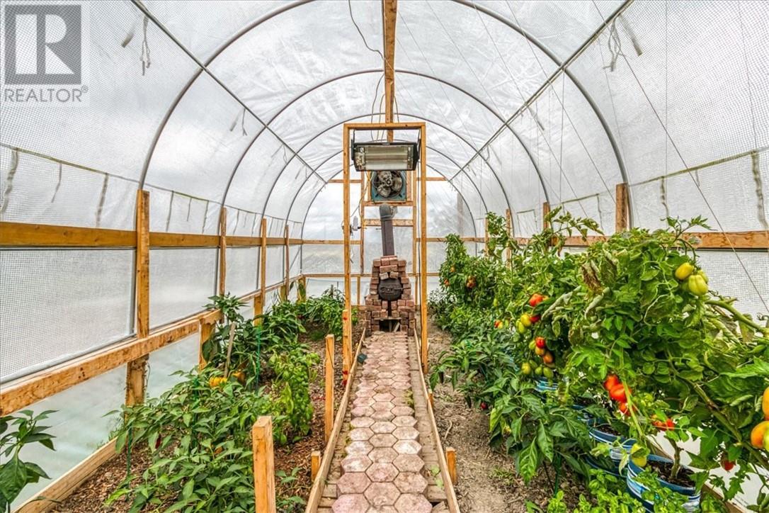 2906 Main Street, Blezard Valley, ON - Indoor Photo Showing Other Room