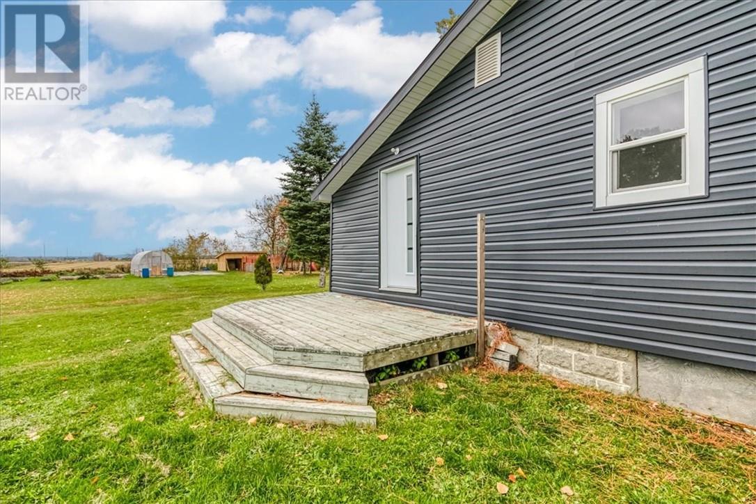 2906 Main Street, Blezard Valley, ON - Outdoor