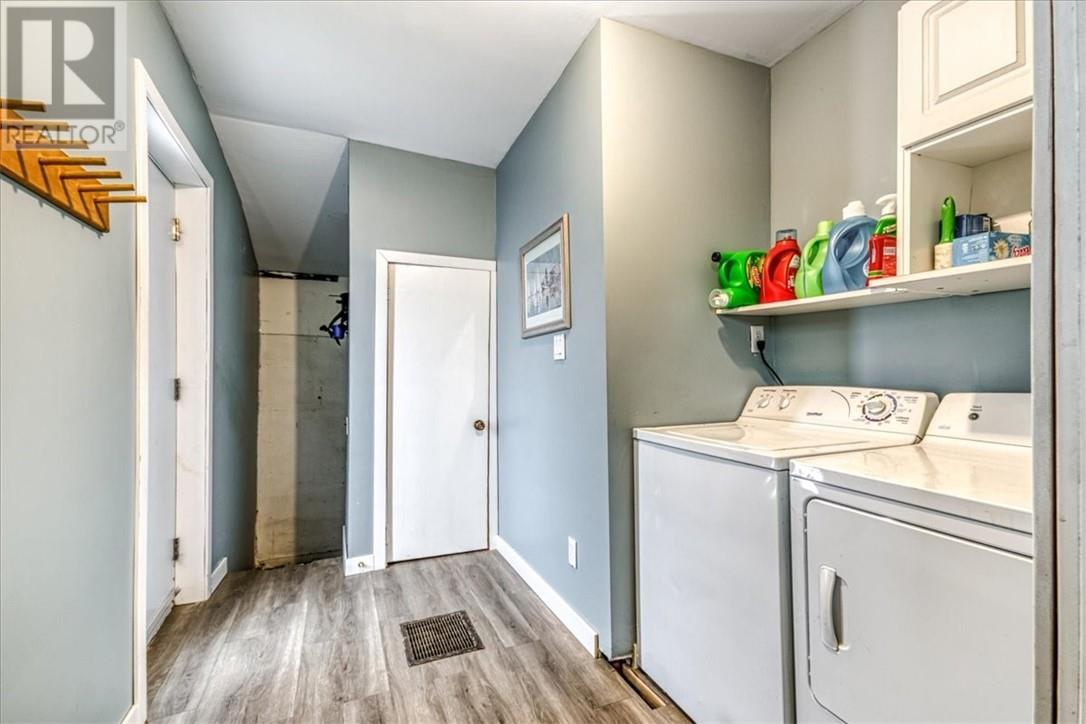 2906 Main Street, Blezard Valley, ON - Indoor Photo Showing Laundry Room