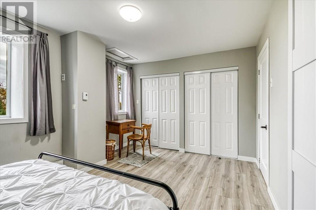 2906 Main Street, Blezard Valley, ON - Indoor Photo Showing Bedroom