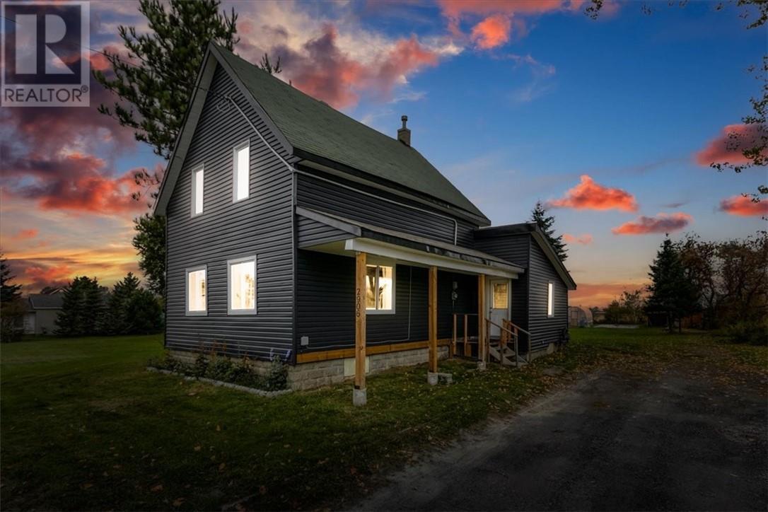 2906 Main Street, Blezard Valley, ON - Outdoor