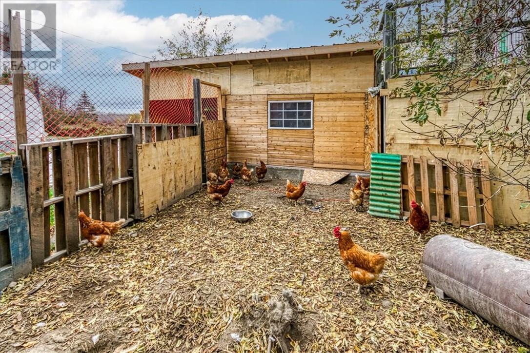 2906 Main Street, Blezard Valley, ON - Outdoor