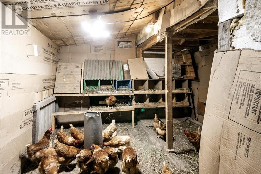 2906 Main Street, Blezard Valley, ON - Indoor