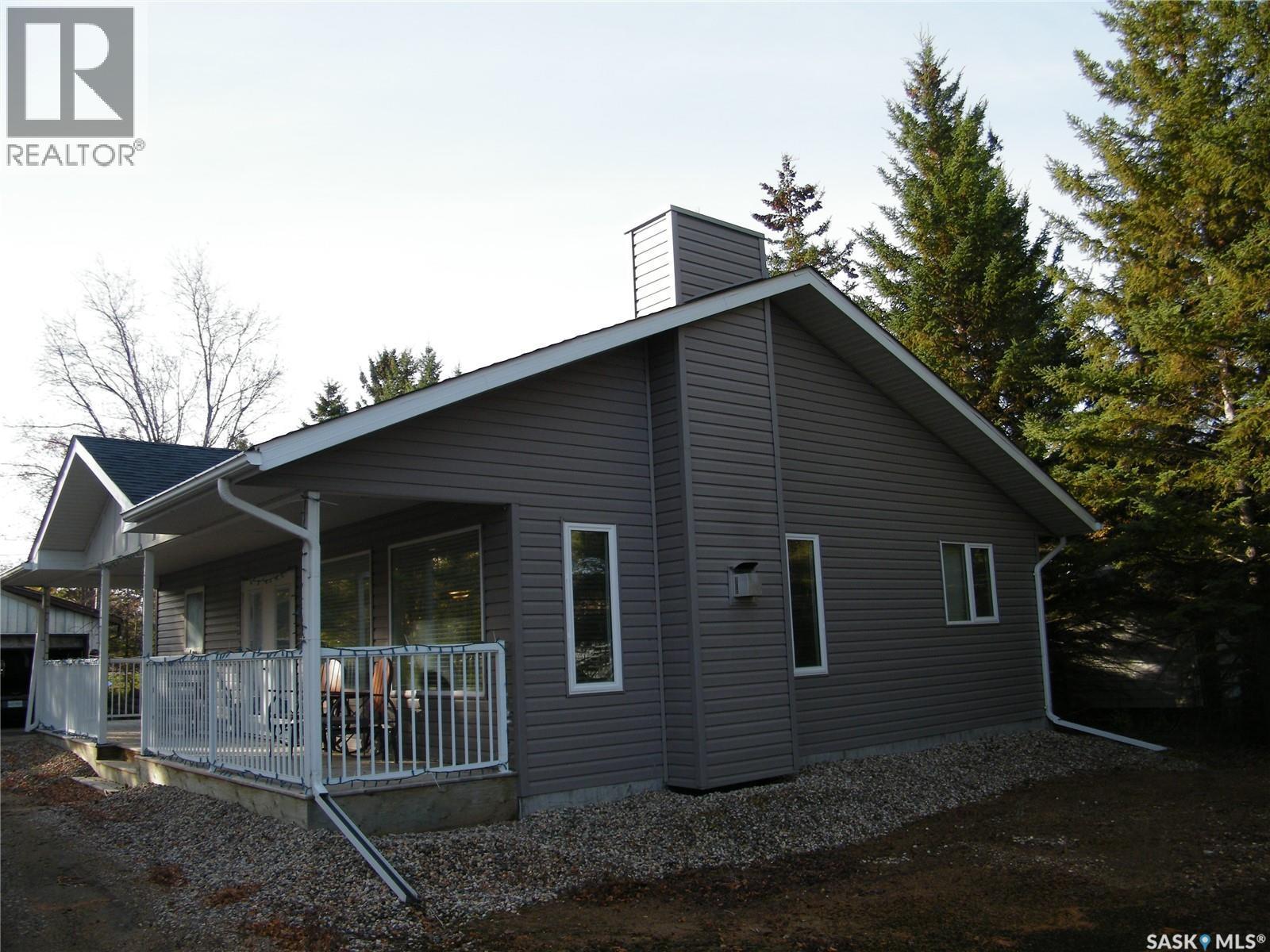 431 Centre Street, Middle Lake, SK - Outdoor With Deck Patio Veranda