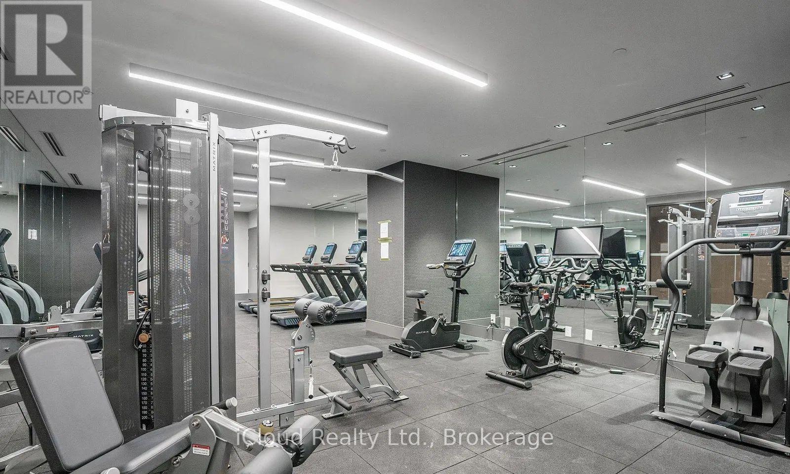 4727 - 28 Widmer Street, Toronto, ON - Indoor Photo Showing Gym Room