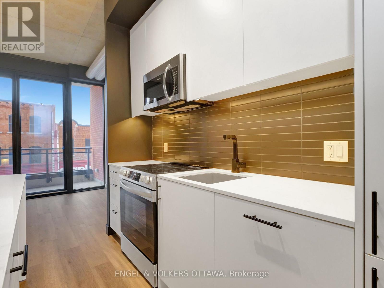 212 - 10 James Street, Ottawa, ON - Indoor Photo Showing Kitchen