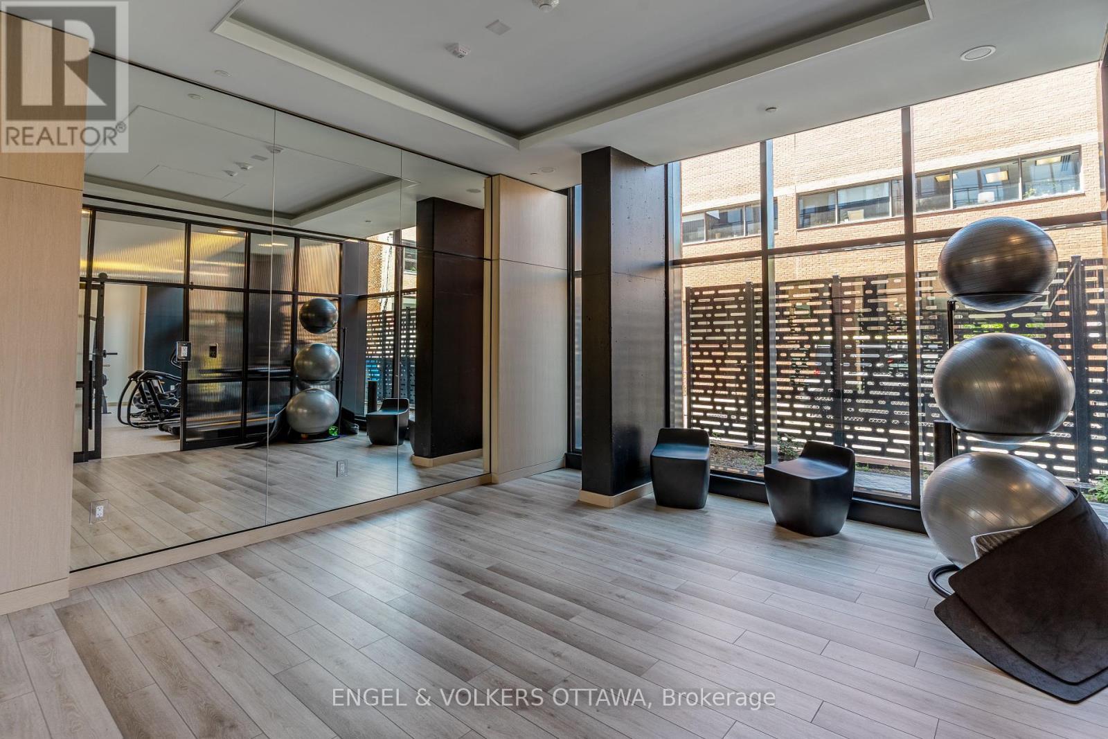 212 - 10 James Street, Ottawa, ON - Indoor