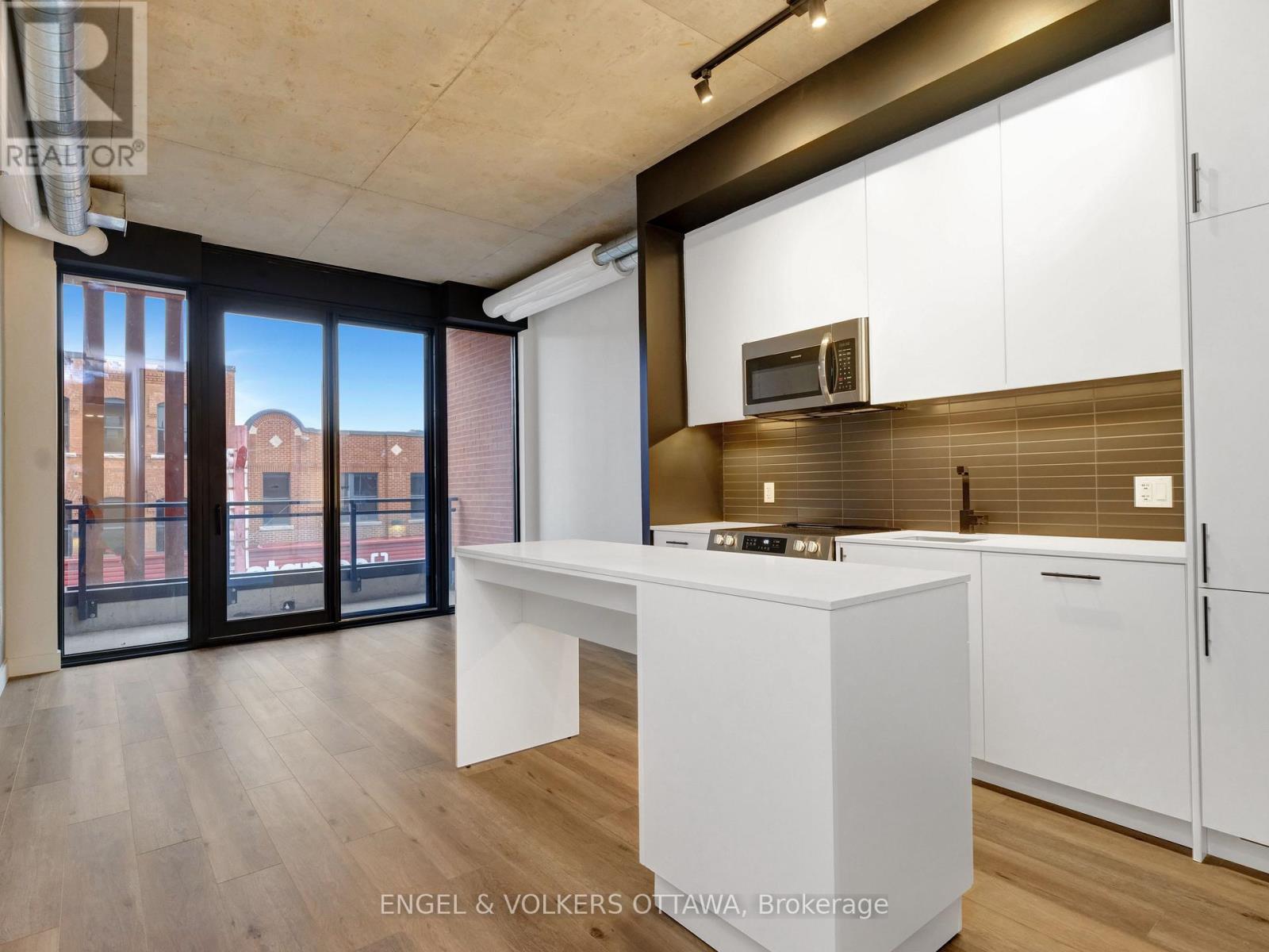 212 - 10 James Street, Ottawa, ON - Indoor Photo Showing Kitchen