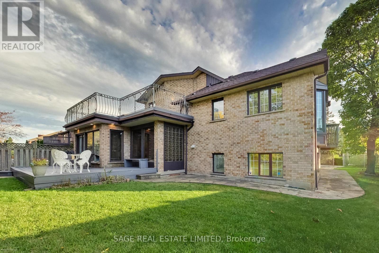 4143 Tapestry Trail, Mississauga, ON - Outdoor