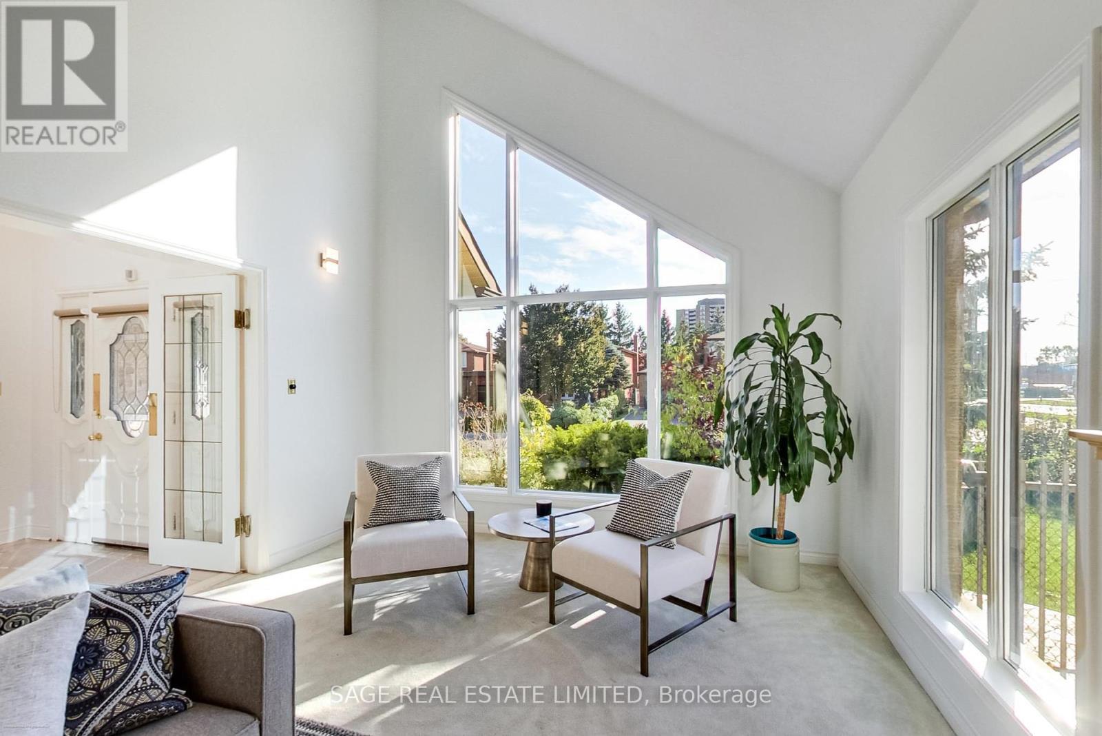 4143 Tapestry Trail, Mississauga, ON - Indoor