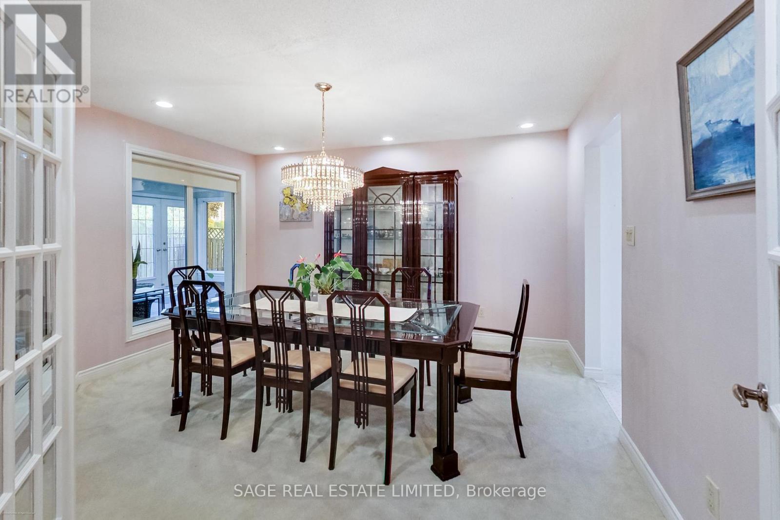 4143 Tapestry Trail, Mississauga, ON - Indoor Photo Showing Dining Room