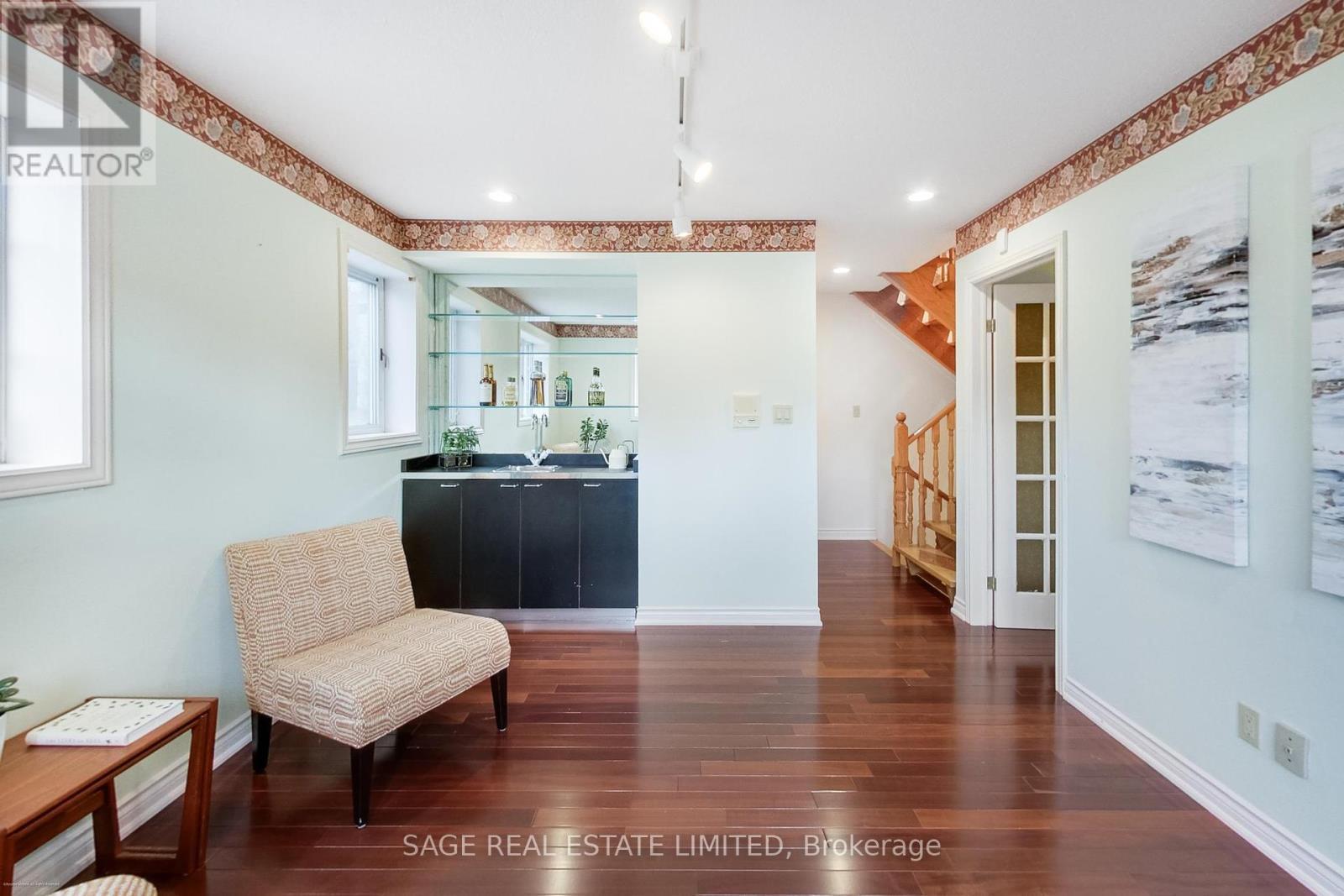 4143 Tapestry Trail, Mississauga, ON - Indoor Photo Showing Other Room