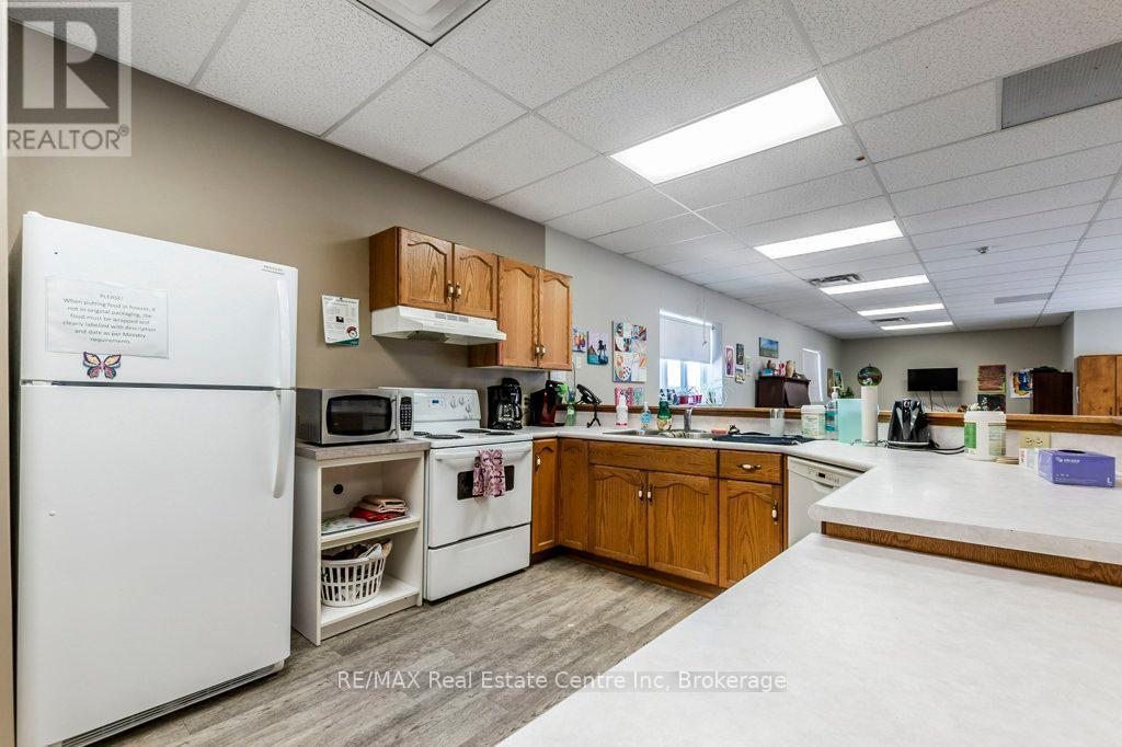 280 St Patrick Street W, Centre Wellington (Fergus), ON