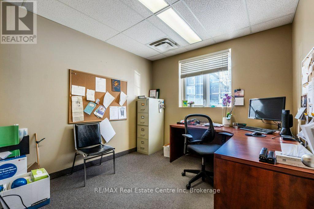 280 St Patrick Street W, Centre Wellington (Fergus), ON