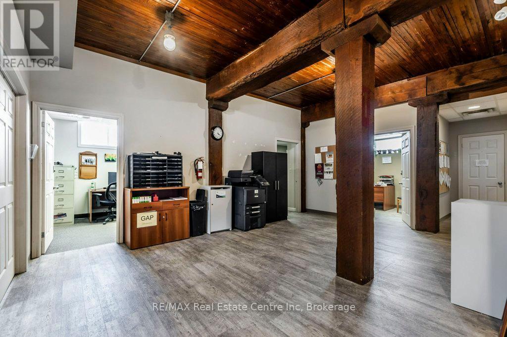 280 St Patrick Street W, Centre Wellington (Fergus), ON