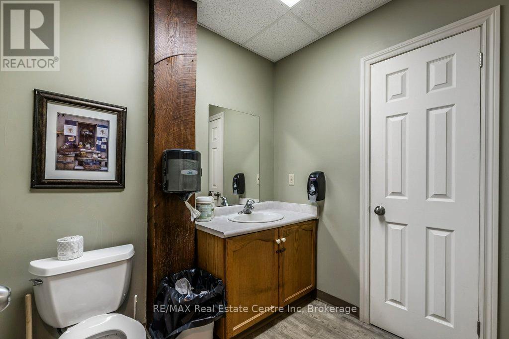 280 St Patrick Street W, Centre Wellington (Fergus), ON