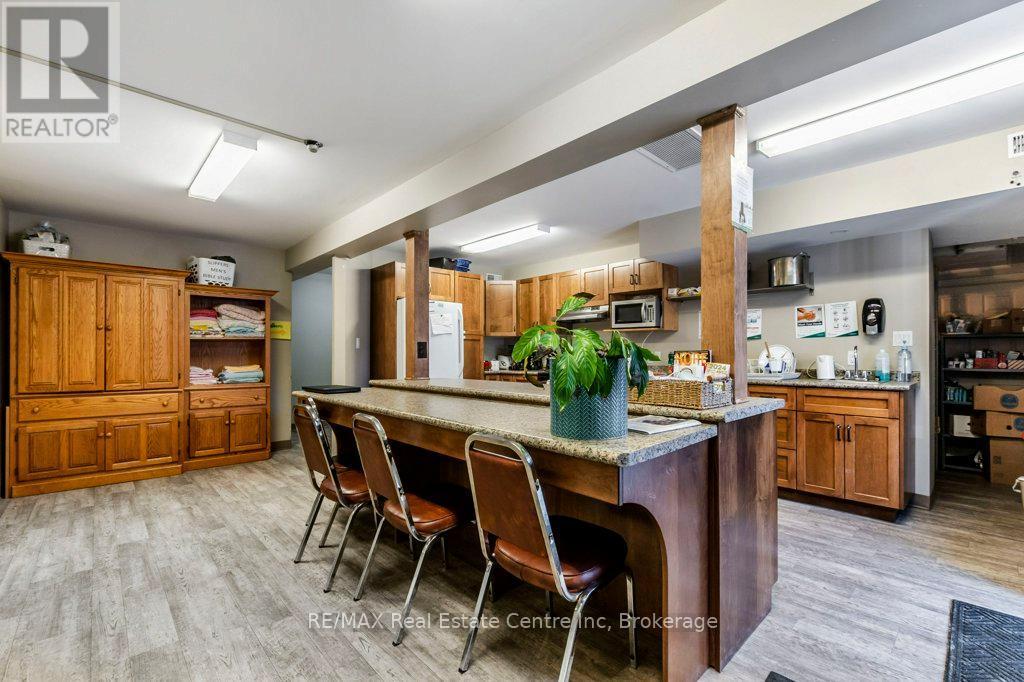 280 St Patrick Street W, Centre Wellington (Fergus), ON