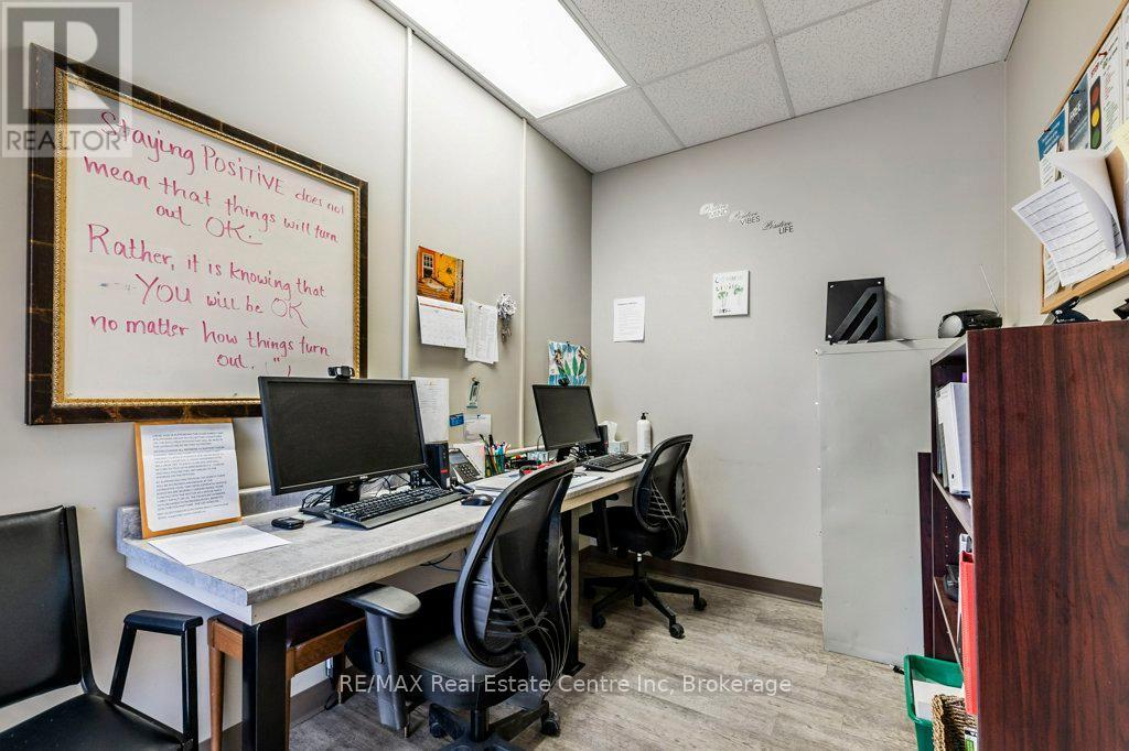 280 St Patrick Street W, Centre Wellington (Fergus), ON